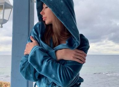 На все халаты и пижамки скидка -30%