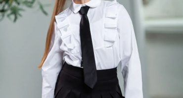 📣 Noua Colecție de Uniforme Școlare 📚📕